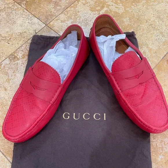 Gucci | Shoes | Gucci Red Leather Diamante Drive Shoes Good  display picture 3